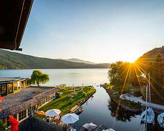 Romantik SPA Hotel Seefischer bei Sonnenuntergang