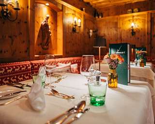 73 3118 LR Seefischer Restaurant 2022 by Gert Perauer