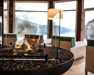 Feuerschale im Ruheraum